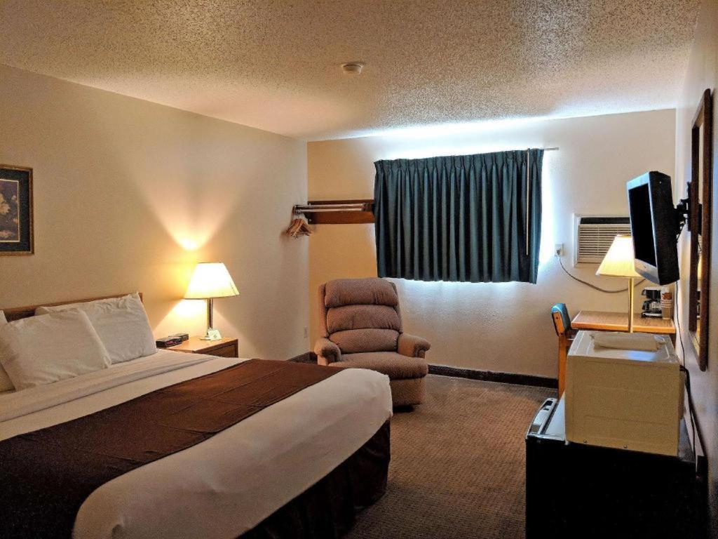 Americas Best Value Inn Торрингтон Экстерьер фото