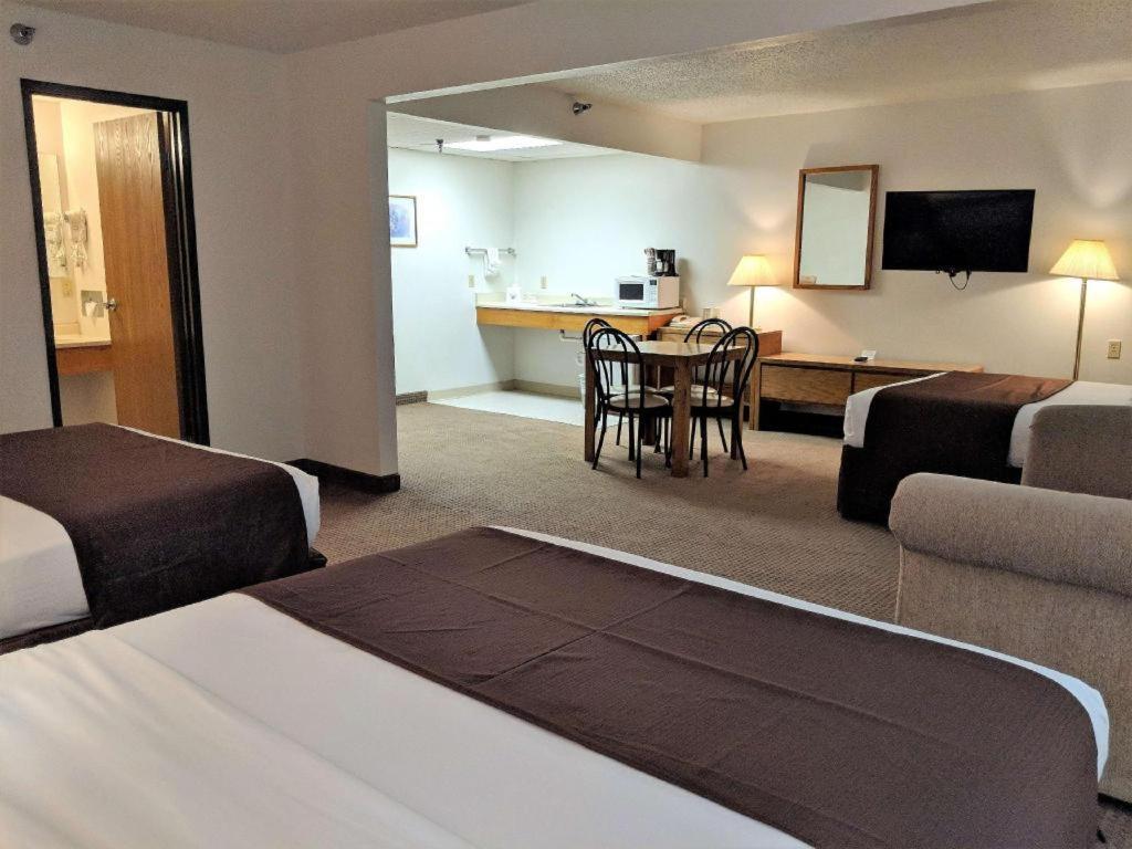 Americas Best Value Inn Торрингтон Экстерьер фото